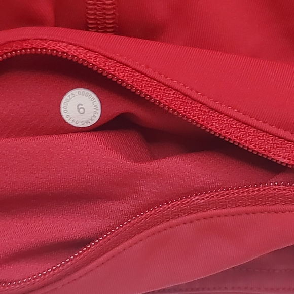 Lululemon Size 6 - Athletic Red Cropped Leggings Side Pockets - Picture 6 of 11